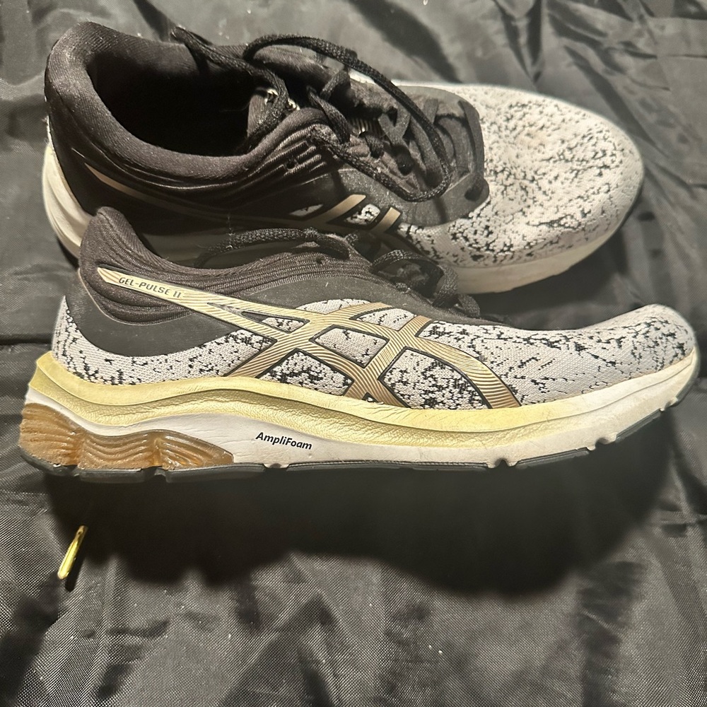 Asics Black , Gray and Gold Athletic Shoes with Cushioned Midsole and Mesh Upper
